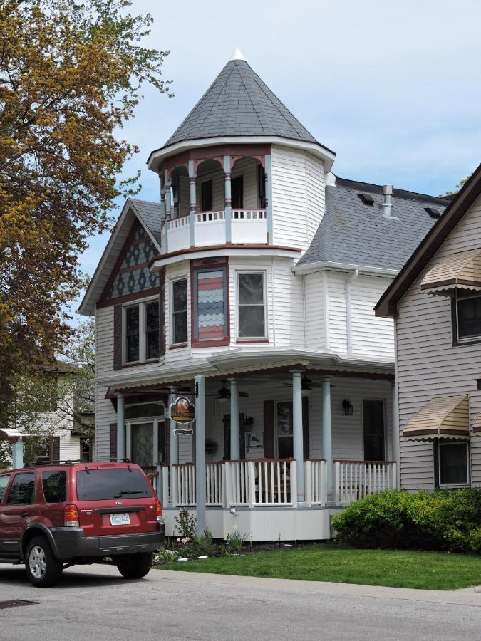 Bondy House Bed & Breakfast Amherstburg Ngoại thất bức ảnh