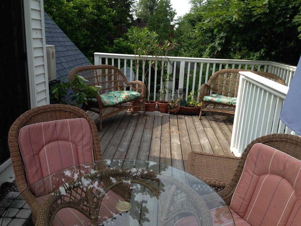 Bondy House Bed & Breakfast Amherstburg Ngoại thất bức ảnh