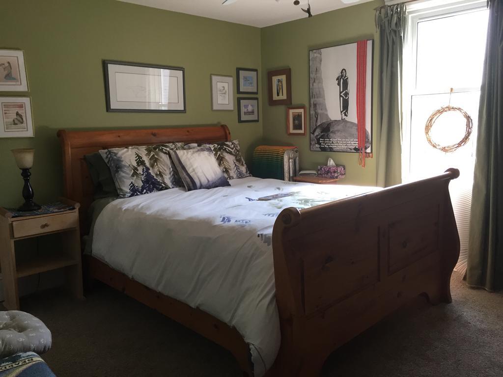 Bondy House Bed & Breakfast Amherstburg Ngoại thất bức ảnh